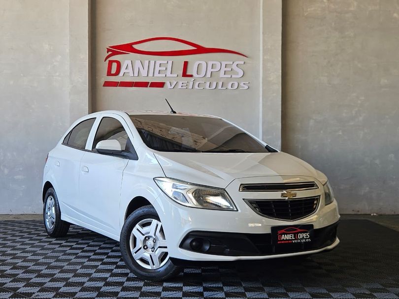 Chevrolet ONIX HATCH LT 1.0 8V FlexPower 5p Mec.
