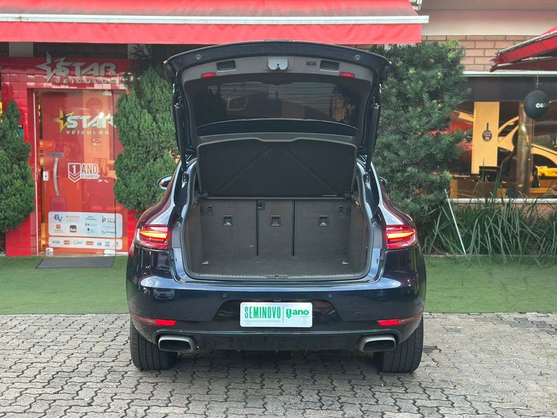 Porsche Macan 2.0 Turbo