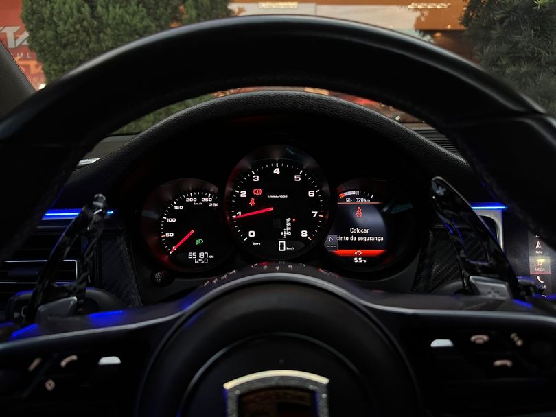 Porsche Macan 2.0 Turbo