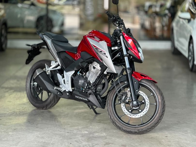 HONDA CB 300F Twister Flex