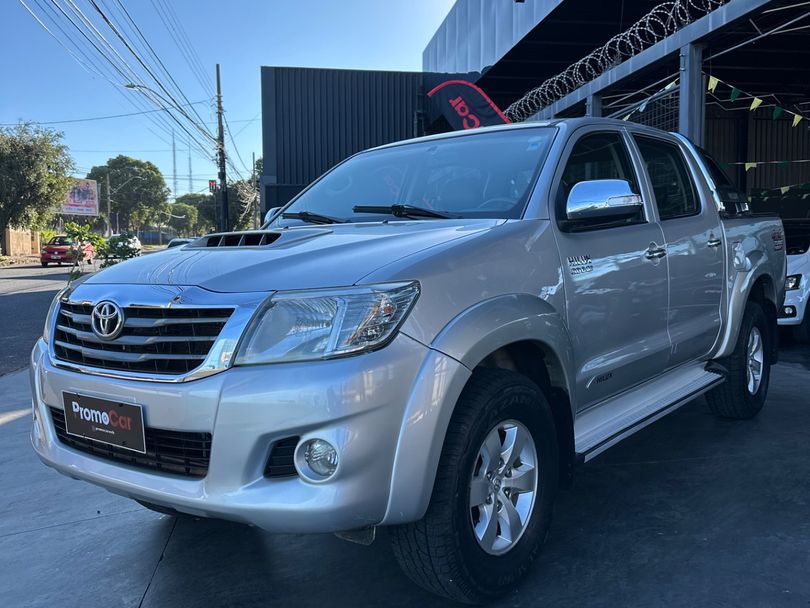 Toyota Hilux CD SRV D4-D 4x4 3.0 TDI Diesel Aut