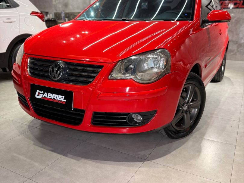 VolksWagen Polo Sed. COMFORT. 1.6 Mi Tot. Flex 8v