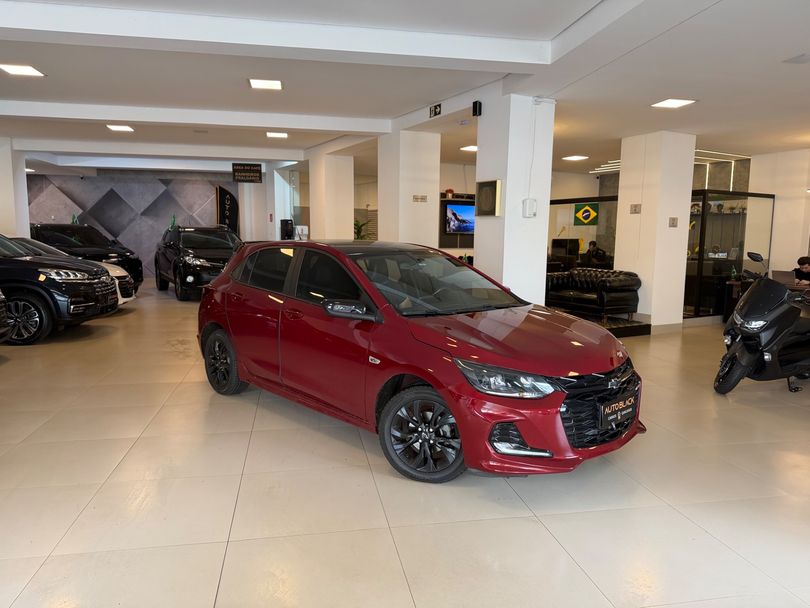 Chevrolet ONIX HATCH RS 1.0 TB 12V Flex 5p Aut.