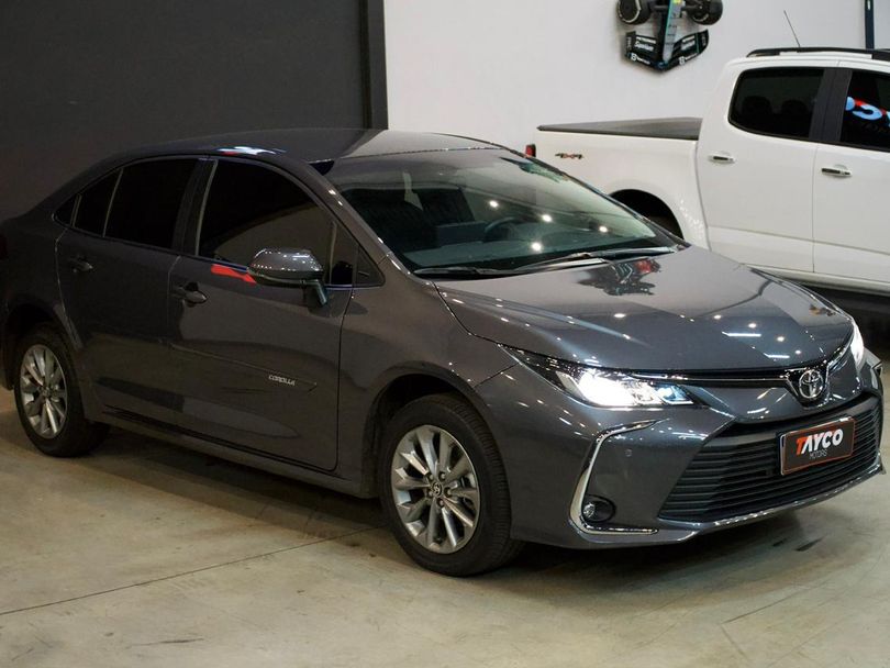 Toyota Corolla GLi 2.0 16V Flex Aut.