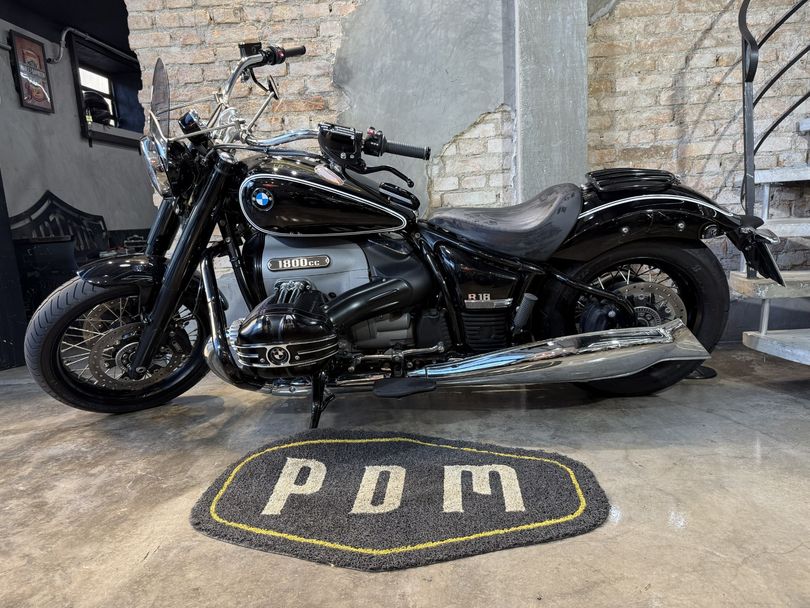 BMW R 18
