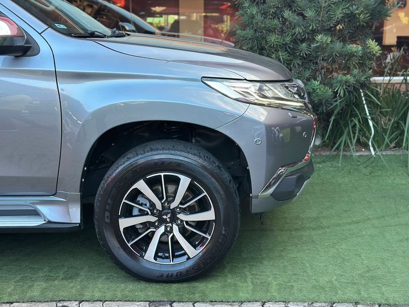 Mitsubishi Pajero Sport HPE 2.4 4x4 Diesel Aut.