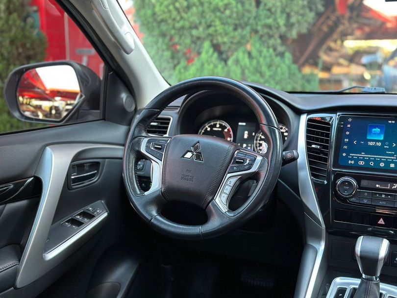 Mitsubishi Pajero Sport HPE 2.4 4x4 Diesel Aut.