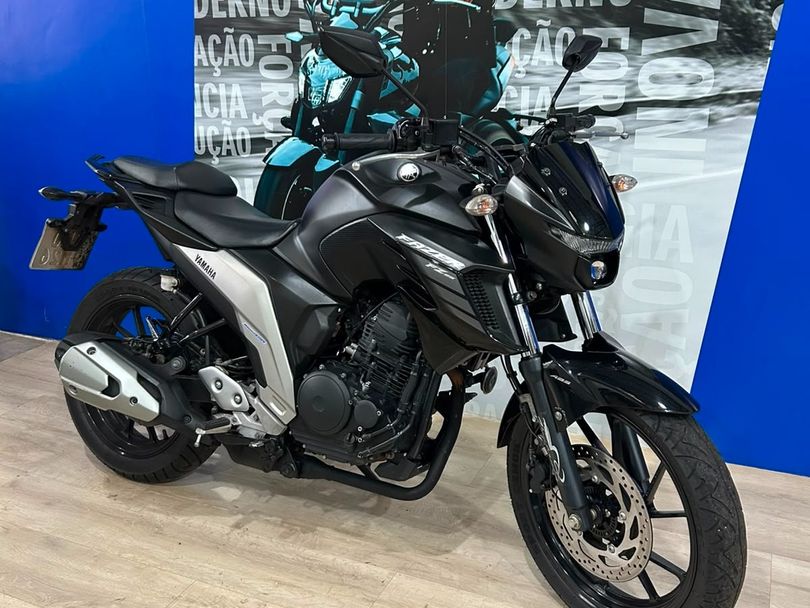 YAMAHA FZ25 250 FAZER PANTERA NEGRA FLEX
