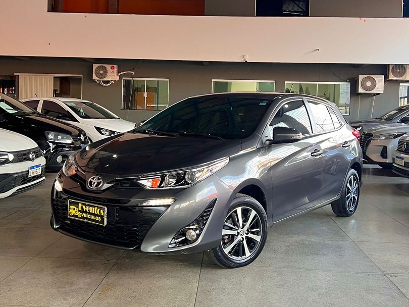 Toyota YARIS XLS Connect 1.5 Flex 16V 5p Aut.