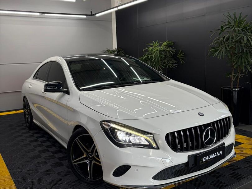 Mercedes CLA-200 1.6 TB 16V Flex Aut.