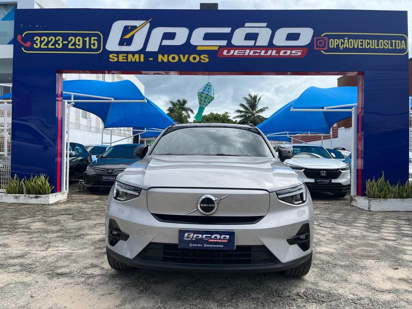 Volvo XC 40 Recharge Plus (Elétrico)