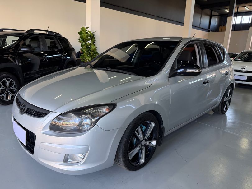 Hyundai i30 2.0 16V 145cv 5p Aut.
