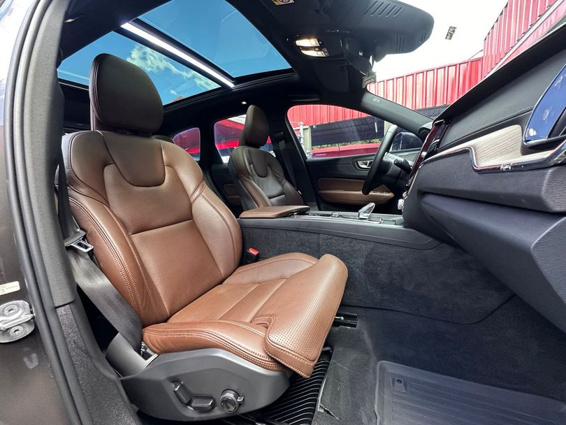 Volvo XC 60 T-8 Ultimate 2.0 AWD (Híbrido)