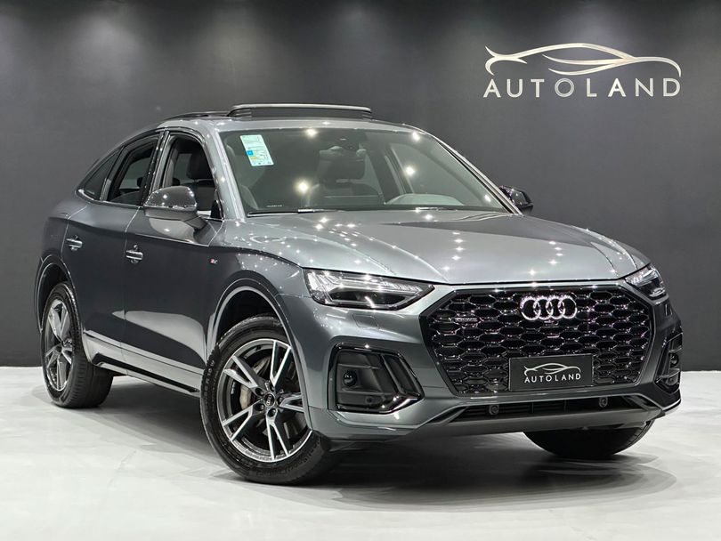 Audi Q5 SB P Black. 2.0 TFSIe S.Tr. Qt (Hib.)