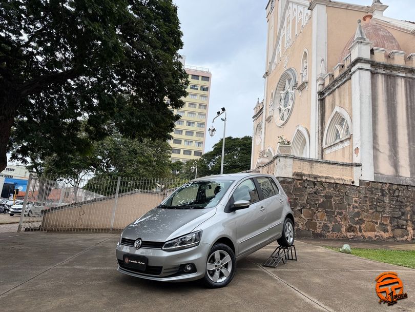 VolksWagen Fox Comfortline 1.6 Flex 8V 5p
