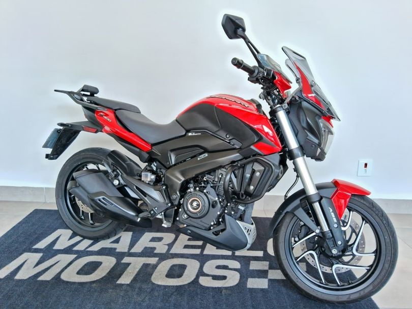 BAJAJ DOMINAR 400 