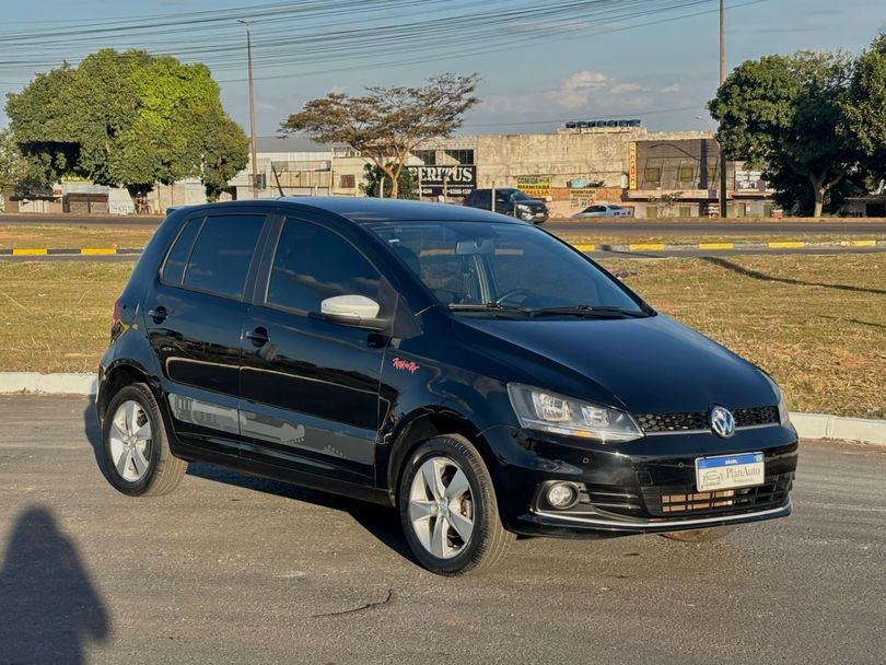 VolksWagen Fox Rock in Rio 1.6 Mi Total Flex 8V 5p