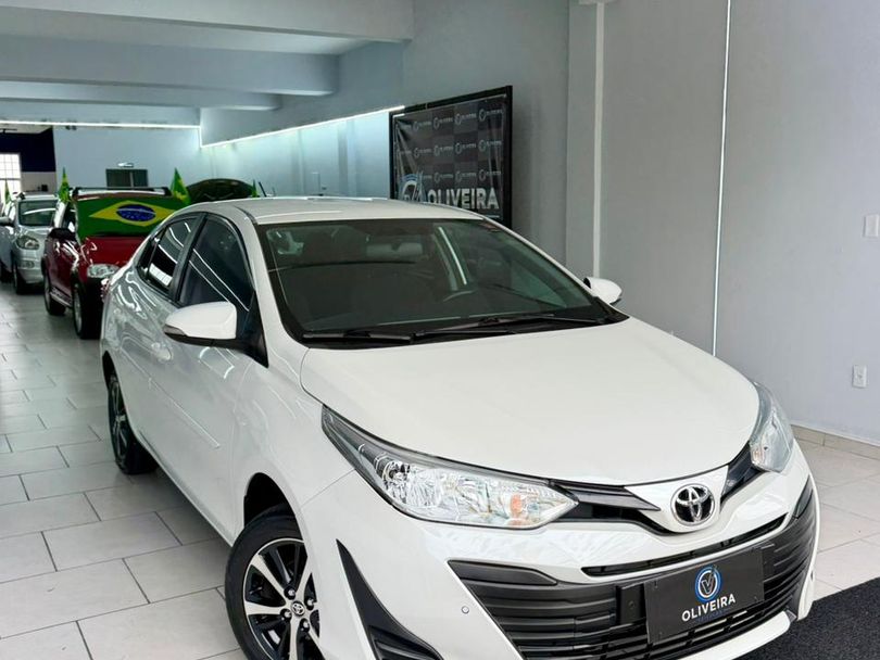 Toyota YARIS XL Live Sedan 1.5 Flex 16V 4p Aut.
