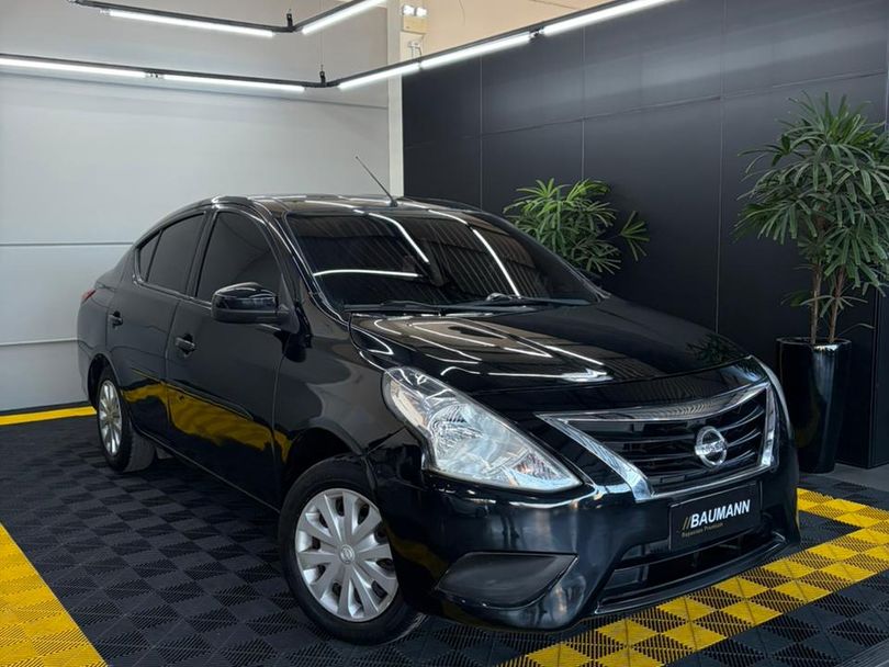 Nissan VERSA 1.0 12V FlexStart 4p Mec.
