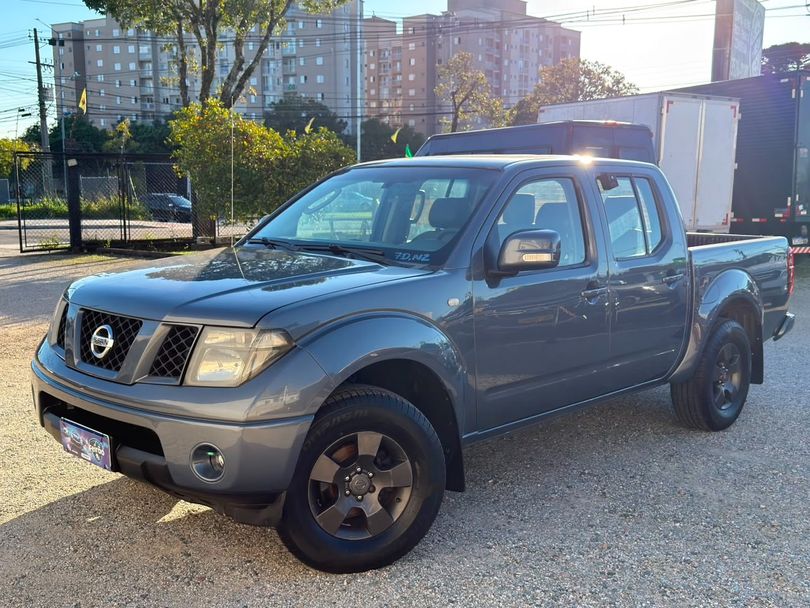 Nissan Frontier XE  CD 4x4 2.5 TB Diesel