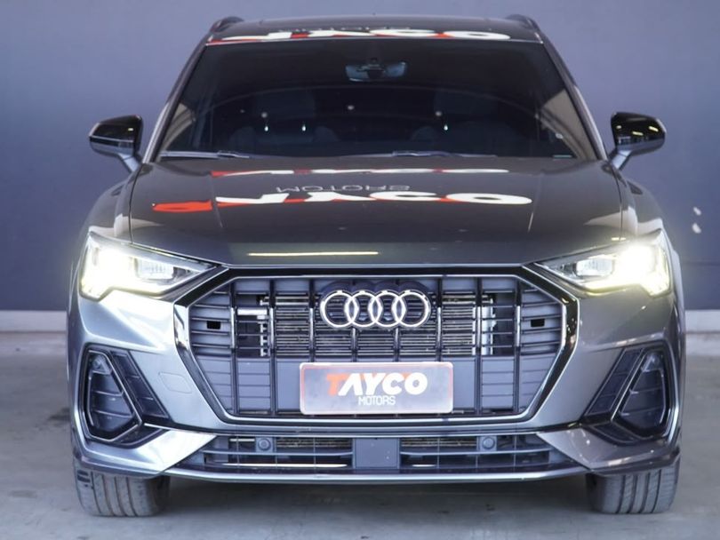 Audi Q3 SPB Perf. Black 2.0 TFSI Tipt. Quat.