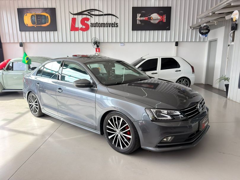 VolksWagen JETTA Highline 2.0 TSI 16V 4p Tiptronic