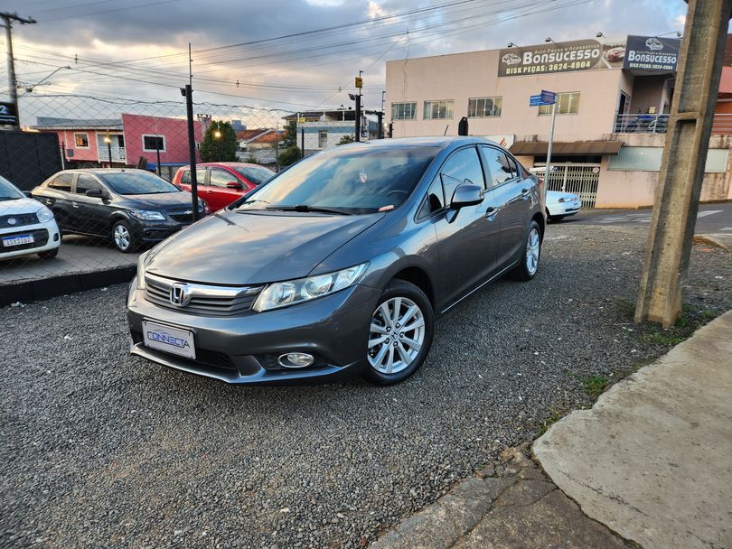 Honda Civic Sedan LXS 1.8/1.8 Flex 16V Mec. 4p