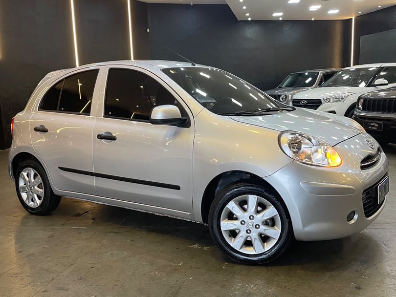 Nissan MARCH S 1.0 16V Flex Fuel 5p