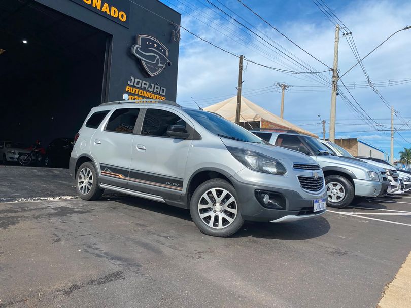 Chevrolet SPIN ACTIV 1.8 8V Econo. Flex 5p Aut.