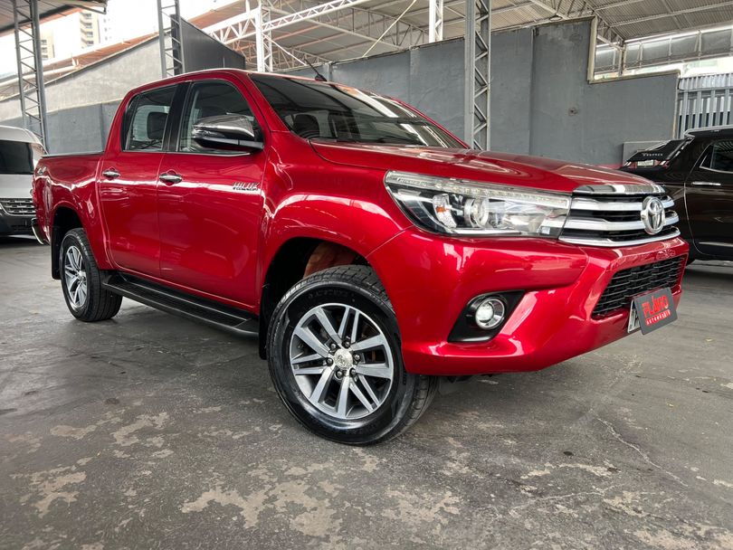 Toyota Hilux CD SRX 4x4 2.8 TDI 16V Diesel Aut.