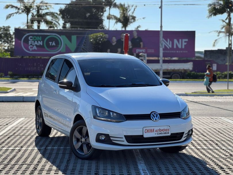VolksWagen Fox Connect 1.6 Flex 8V 5p