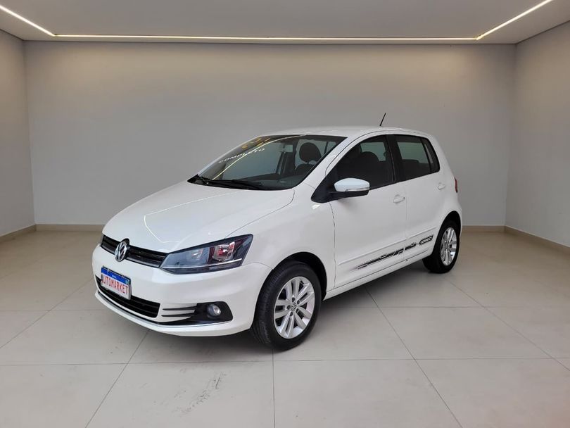 VolksWagen Fox Connect 1.6 Flex 8V 5p