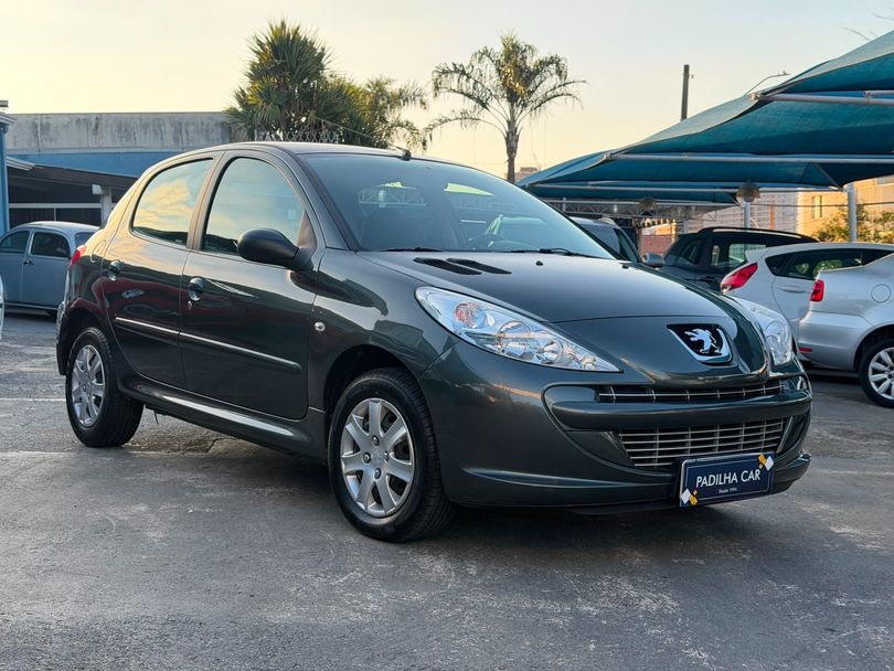 Peugeot 207 XR 1.4 Flex 8V 5p