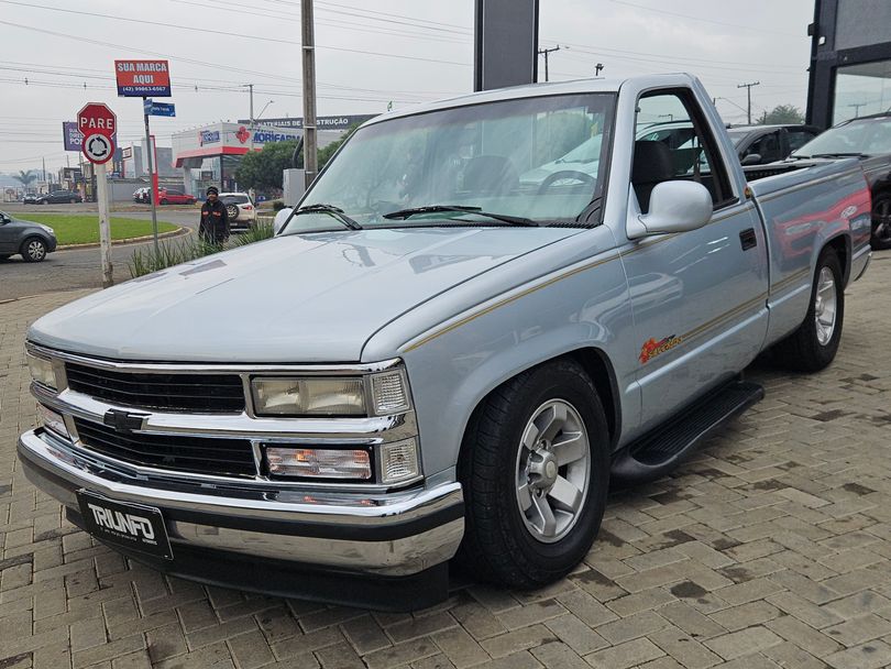 Chevrolet Silverado 4.2 Turbo Diesel