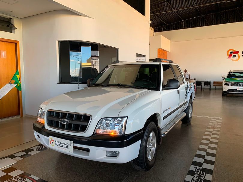 Chevrolet S10 Pick-Up Luxe 2.8 4x2 CD TB Int.Dies.