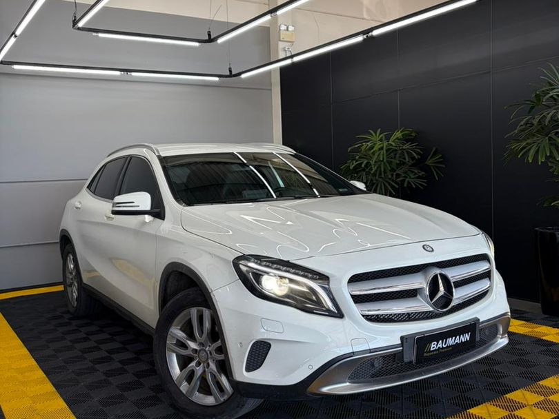 Mercedes GLA 200 Advance 1.6/1.6 TB 16V Flex Aut.