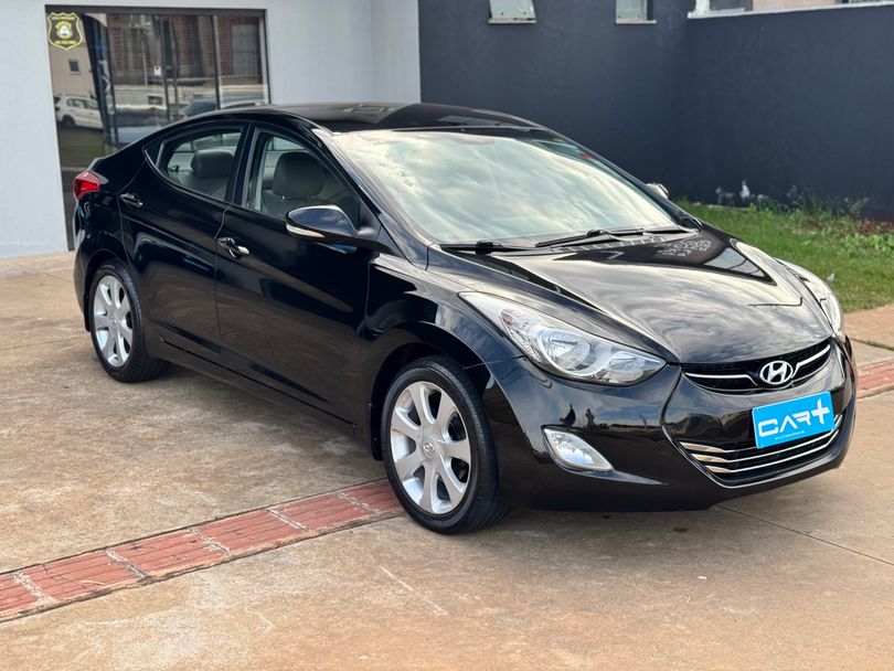 Hyundai Elantra GLS 1.8 16V Aut.