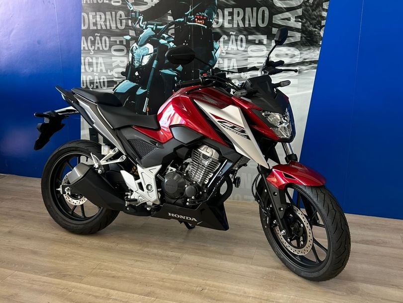 HONDA CB 300F Twister Flex