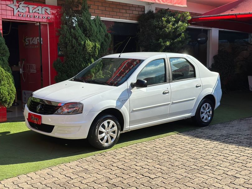 Renault LOGAN Authentique Hi-Flex 1.0 16V 4p