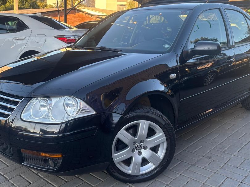 VolksWagen Bora 2.0/ 2.0 Flex 8v Mec.