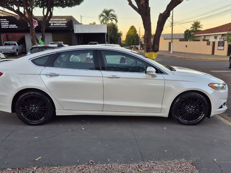 Ford Fusion Titanium 2.0 GTDI Eco. Fwd Aut.