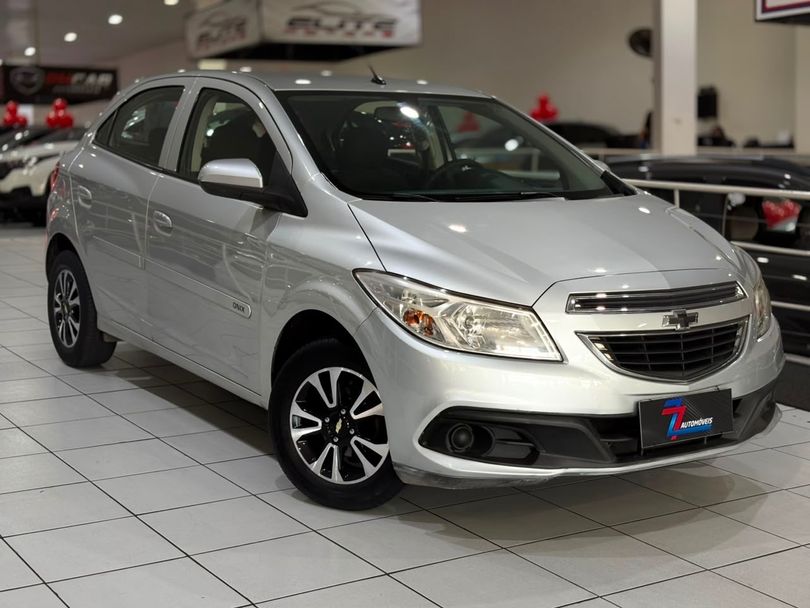Chevrolet ONIX HATCH LT 1.0 8V FlexPower 5p Mec.