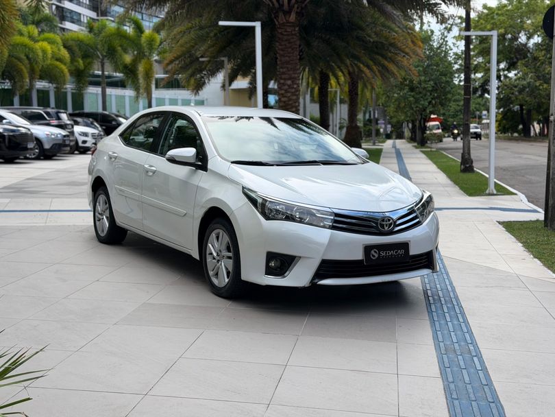 Toyota Corolla GLi Upper 1.8 Flex 16V Aut.