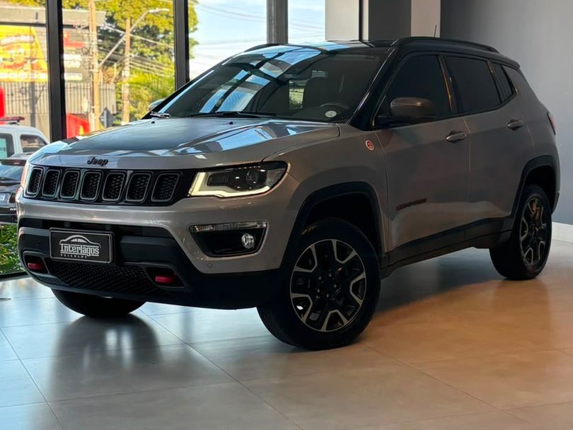Jeep COMPASS TRAILHAWK 2.0 4x4 Dies. 16V Aut.