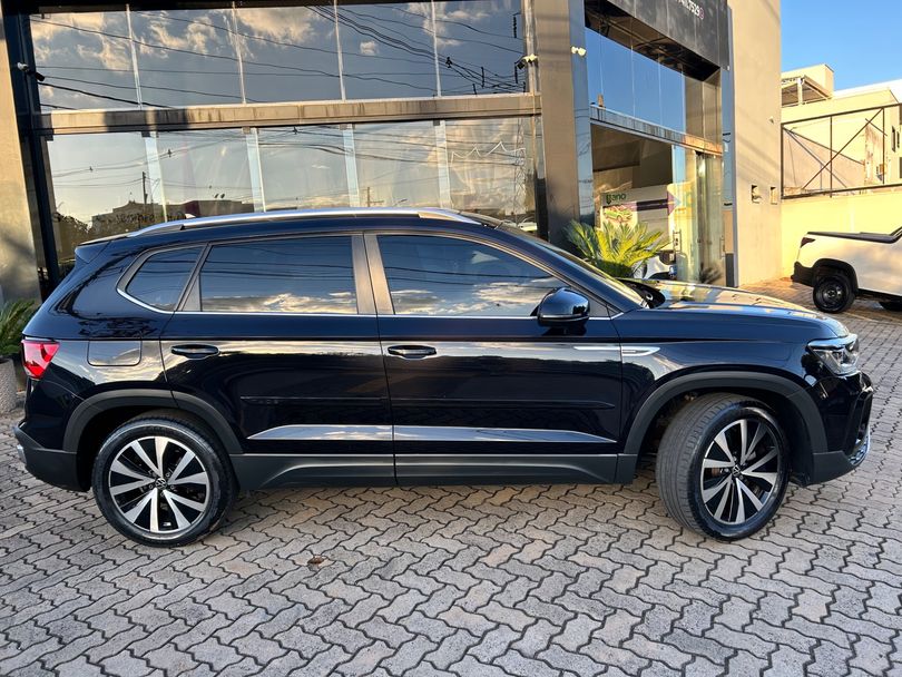 VolksWagen TAOS Highline 1.4 250 TSI Flex Aut.