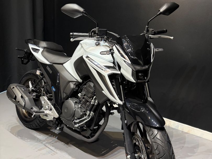 YAMAHA FZ25 250 FAZER CONNECTED