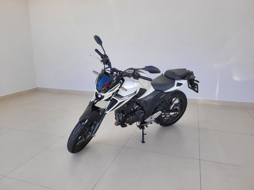 YAMAHA FZ25 250 FAZER CONNECTED