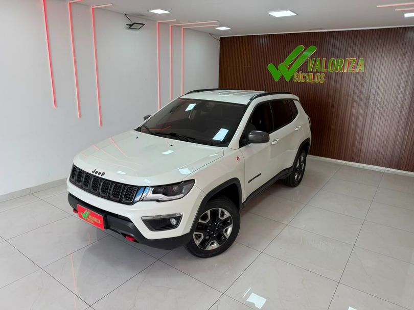Jeep COMPASS TRAILHAWK 2.0 4x4 Dies. 16V Aut.