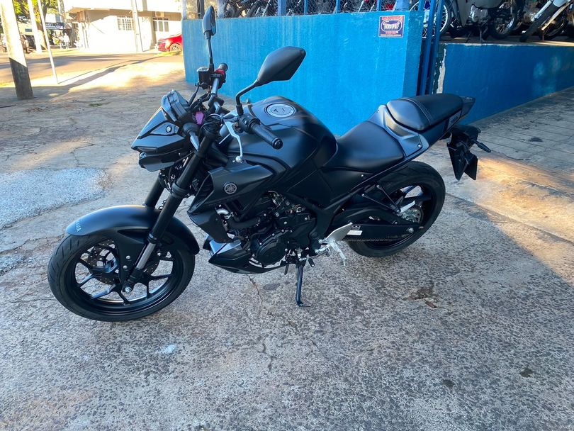 YAMAHA MT-03 321/ABS