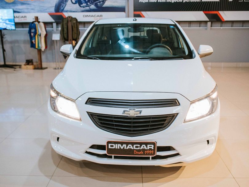 Chevrolet ONIX HATCH Joy 1.0 8V Flex 5p Mec.